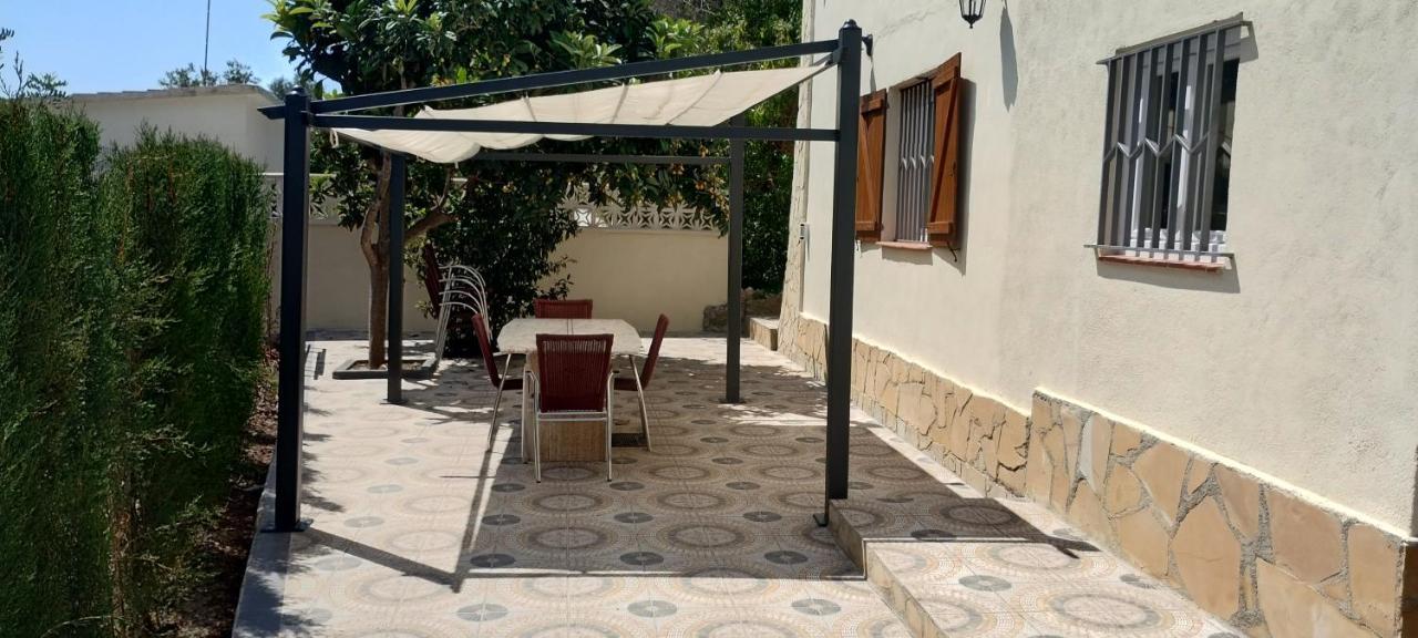 Silom House Villa Sant Pere De Ribes Exterior photo