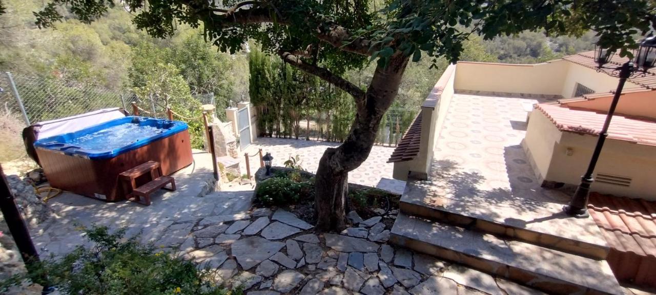 Silom House Villa Sant Pere De Ribes Exterior photo