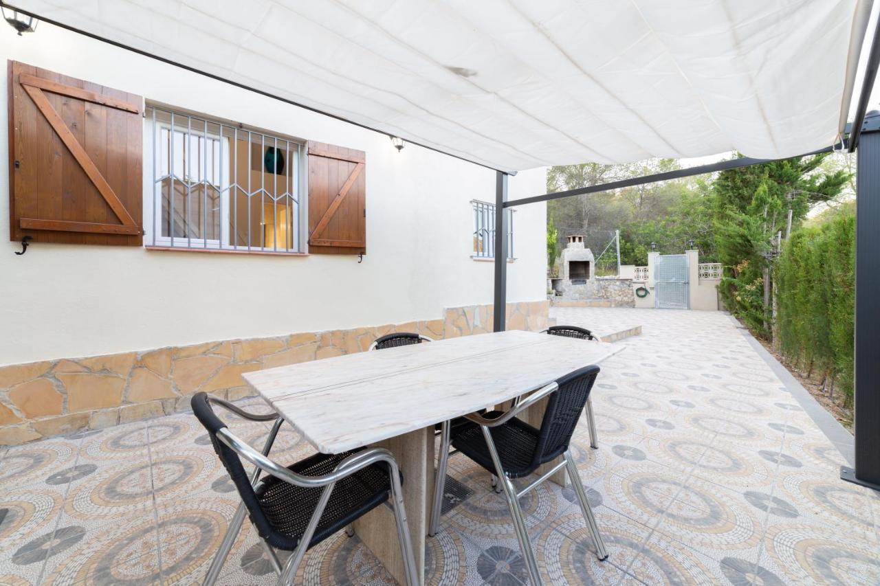 Silom House Villa Sant Pere De Ribes Exterior photo