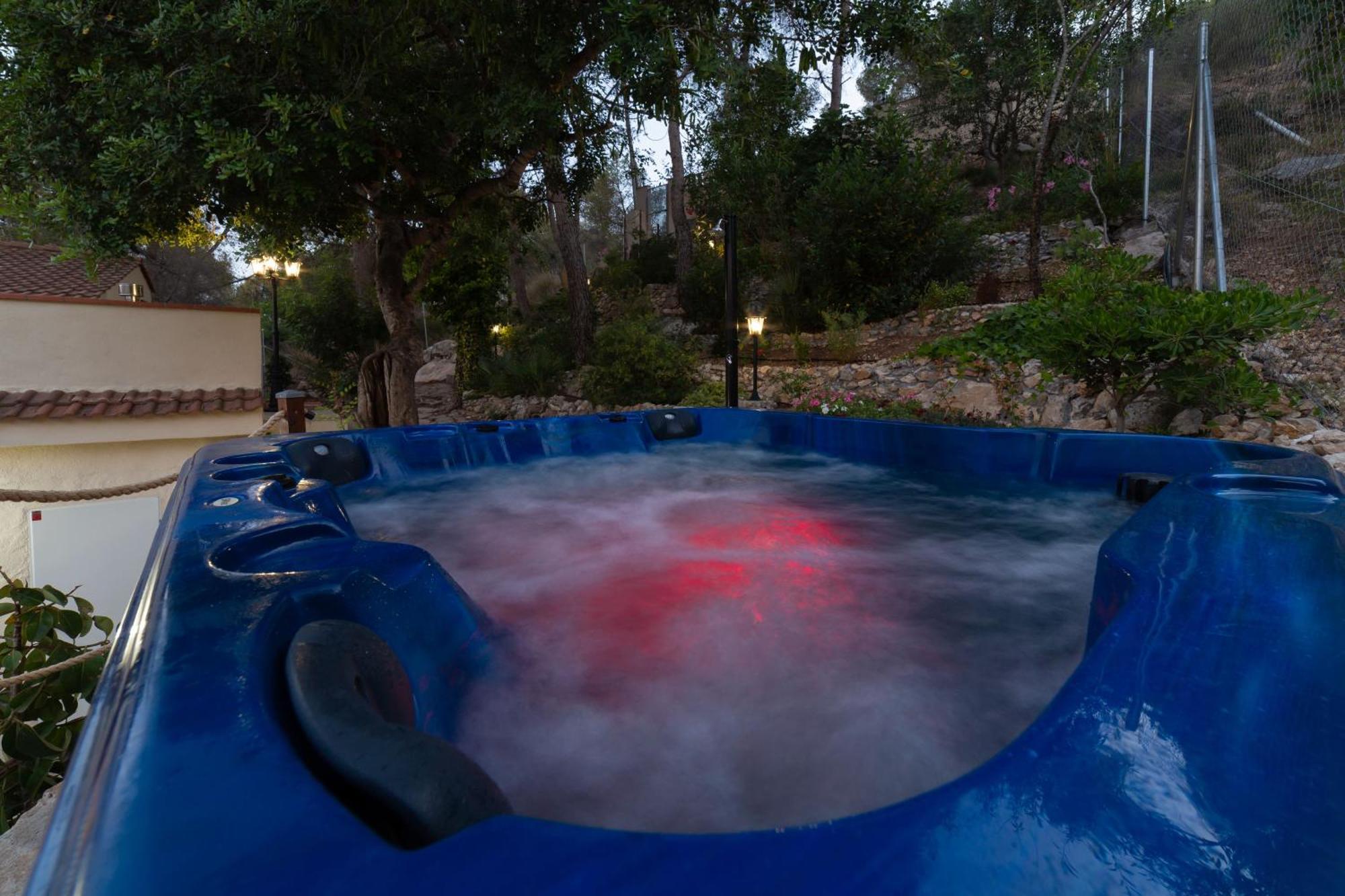 Silom House Villa Sant Pere De Ribes Exterior photo